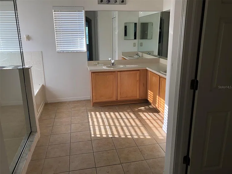 10515 Coral Key Ave — Photo 26