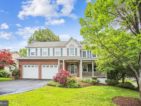 21130 Haystack Ct, Ashburn, VA 20147