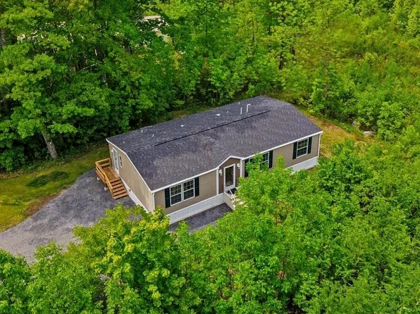 44 Averill Mobile Home Park, Benton, ME 04901
