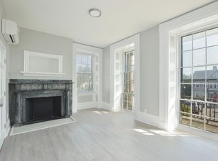 1049 Pleasant St #2, New Bedford, MA 02740
