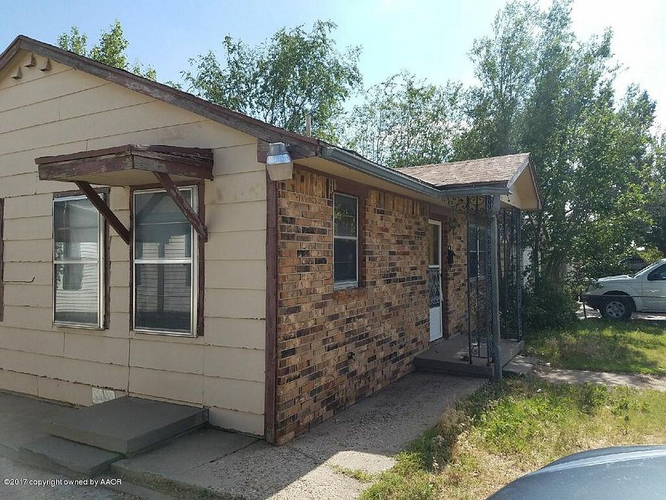 2nd image of 2210 Rule St