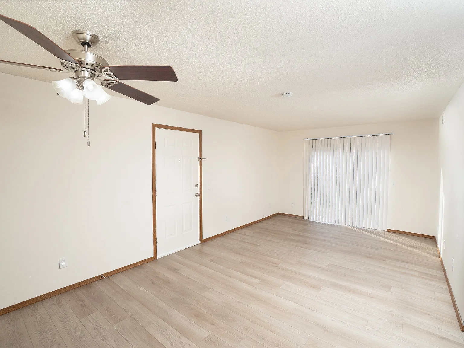 Catalpa East — Photo 1