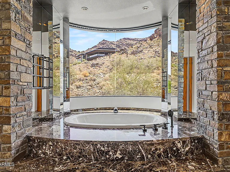 7451 N Las Brisas Ln — Photo 30