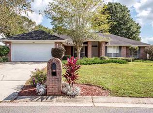1705 Condor Dr, Cantonment, FL 32533