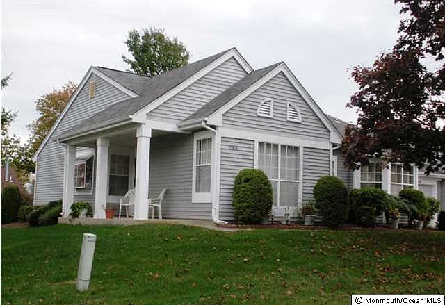 1st image of 1130 Thornbury Lane #A