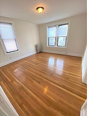 1st image of 25-10 31st Ave #C