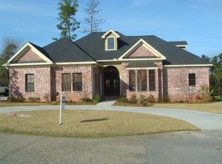 12384 Highland Dr, Gulfport, MS 39503