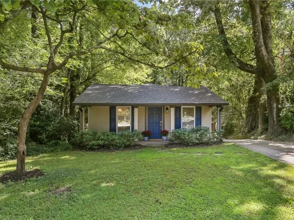 1851 Volberg St NW, Atlanta, GA 30318