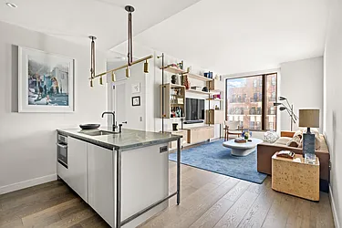 11 Hoyt Street, #17B