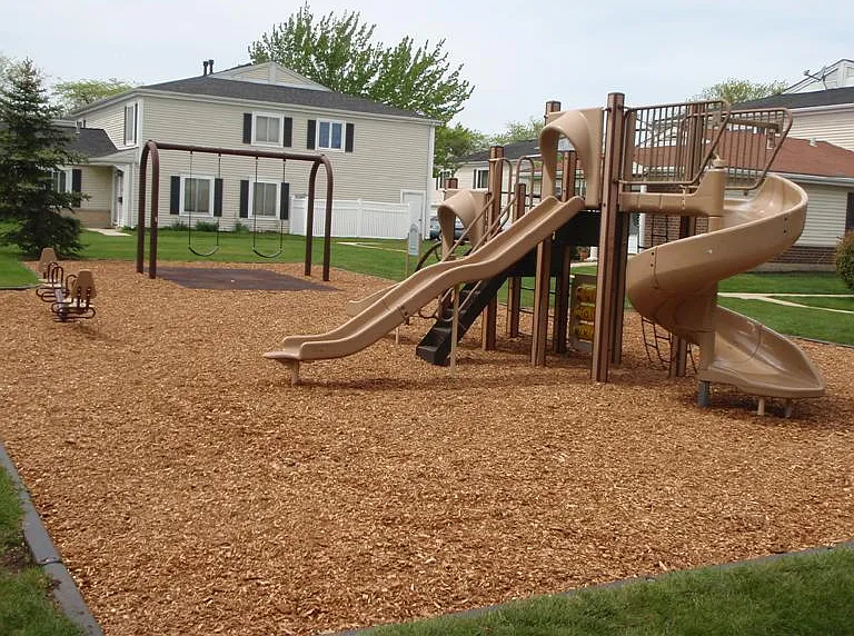 1194 Cove Dr — Photo 14