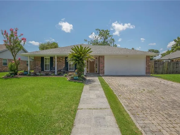2 Ashland Dr, Destrehan, LA 70047