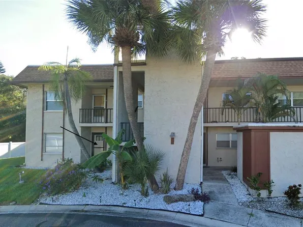 2750 E Bay Dr APT 1B, Largo, FL 33771