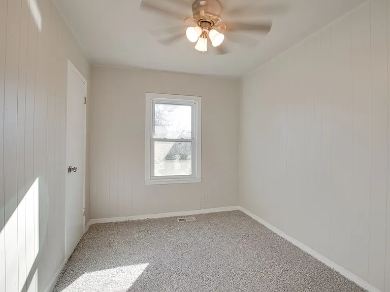 1715 Chester St NW — Photo 14