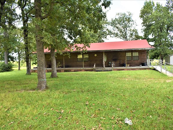 4th image of 110 Private Road 359