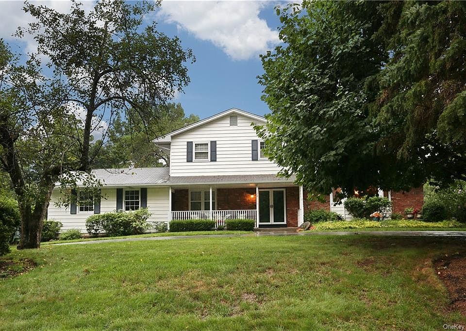 1st image of 2A Briarwood Ln