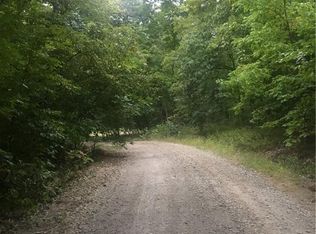 125 E Raintree Rdg, Mound City, KS 66056