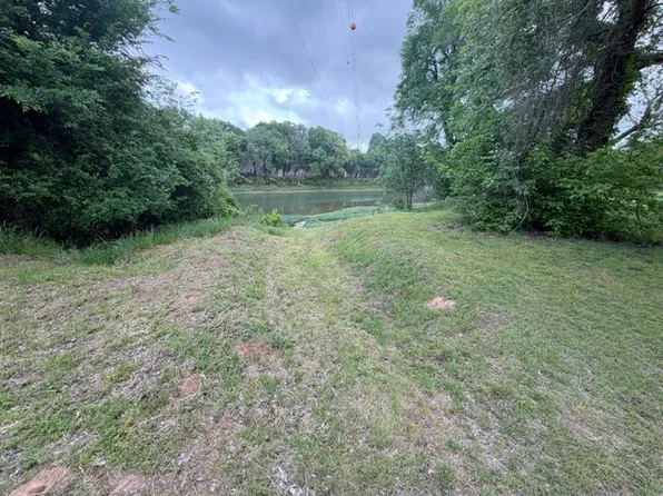 551 County Road 3605, Clifton, TX 76634