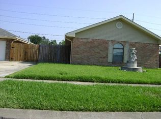 7328 Runnymede Dr, Marrero, LA 70072