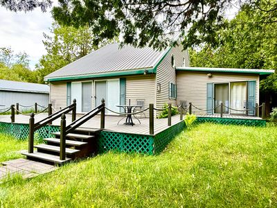 3989 Stony Point Rd, Hessel, MI, 49745