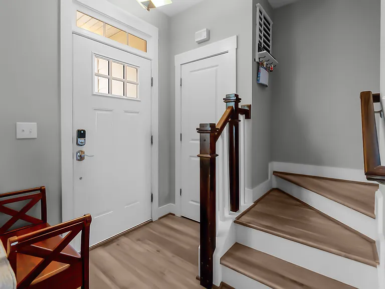 2555 Tranquil Oak Pl — Photo 2