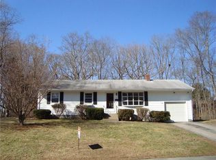 46 Elna St, North Kingstown, RI 02852