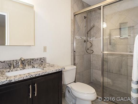4th image of 1626 NW 19th Cir