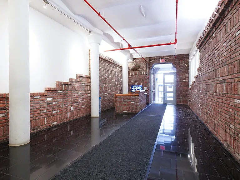 50 Bridge St #505 — Photo 11