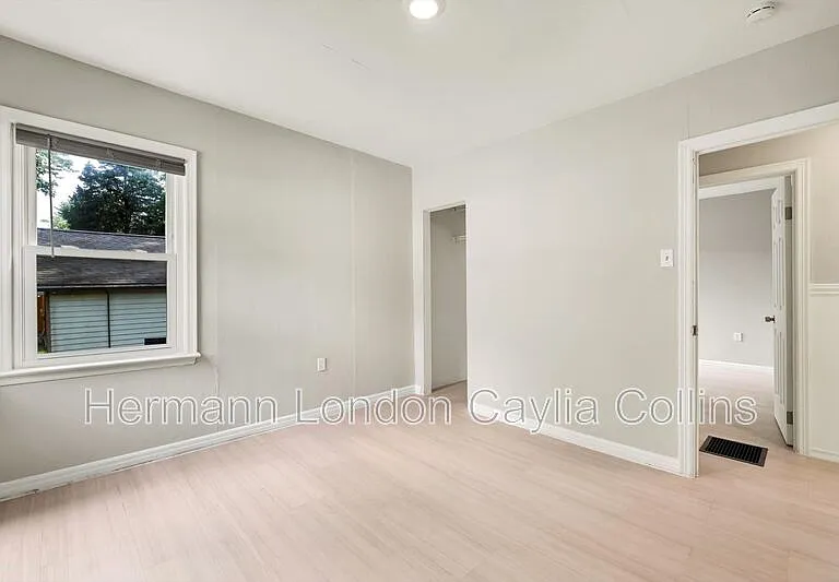 10117 Count Dr — Photo 16