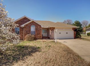 16 Atwell Acres St, Monett, MO 65708