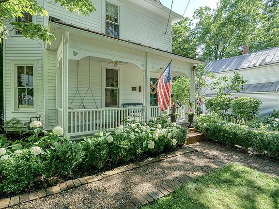 3rd image of 316 W Elm St