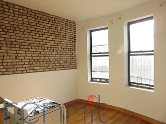 Rented by Rennit Inc.