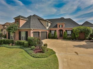 4903 SW Newcastle Dr, Bentonville, AR 72712