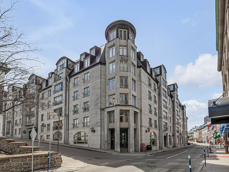 1st image of 33 Rue St #608