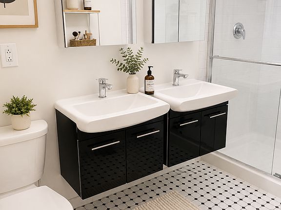 4th image of 44 Berry St APT 2A
