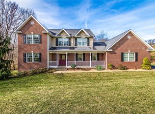 156 Chickadee Rd, Kittanning, PA 16201