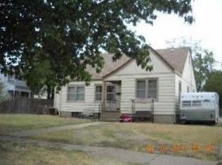 126 W F Ave, Kingman, KS 67068