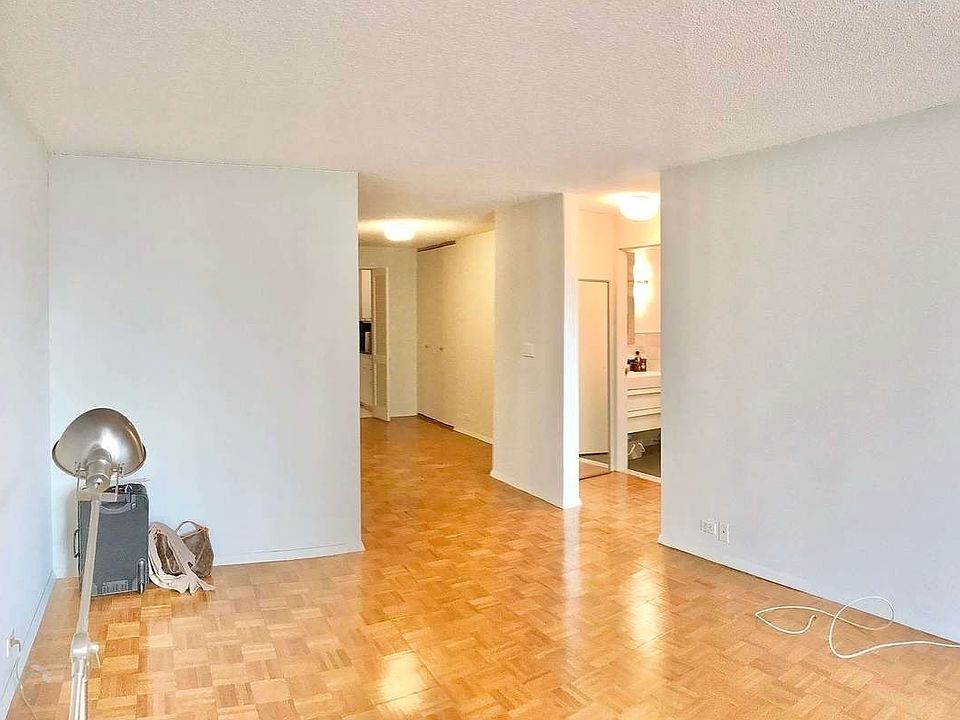1st image of 445 5th Ave #D27
