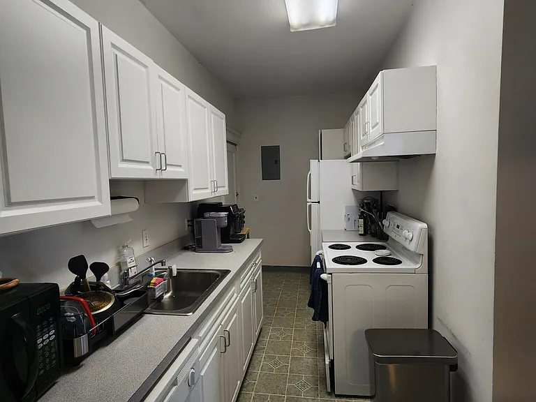11 Stearns Rd #4 — Photo 7