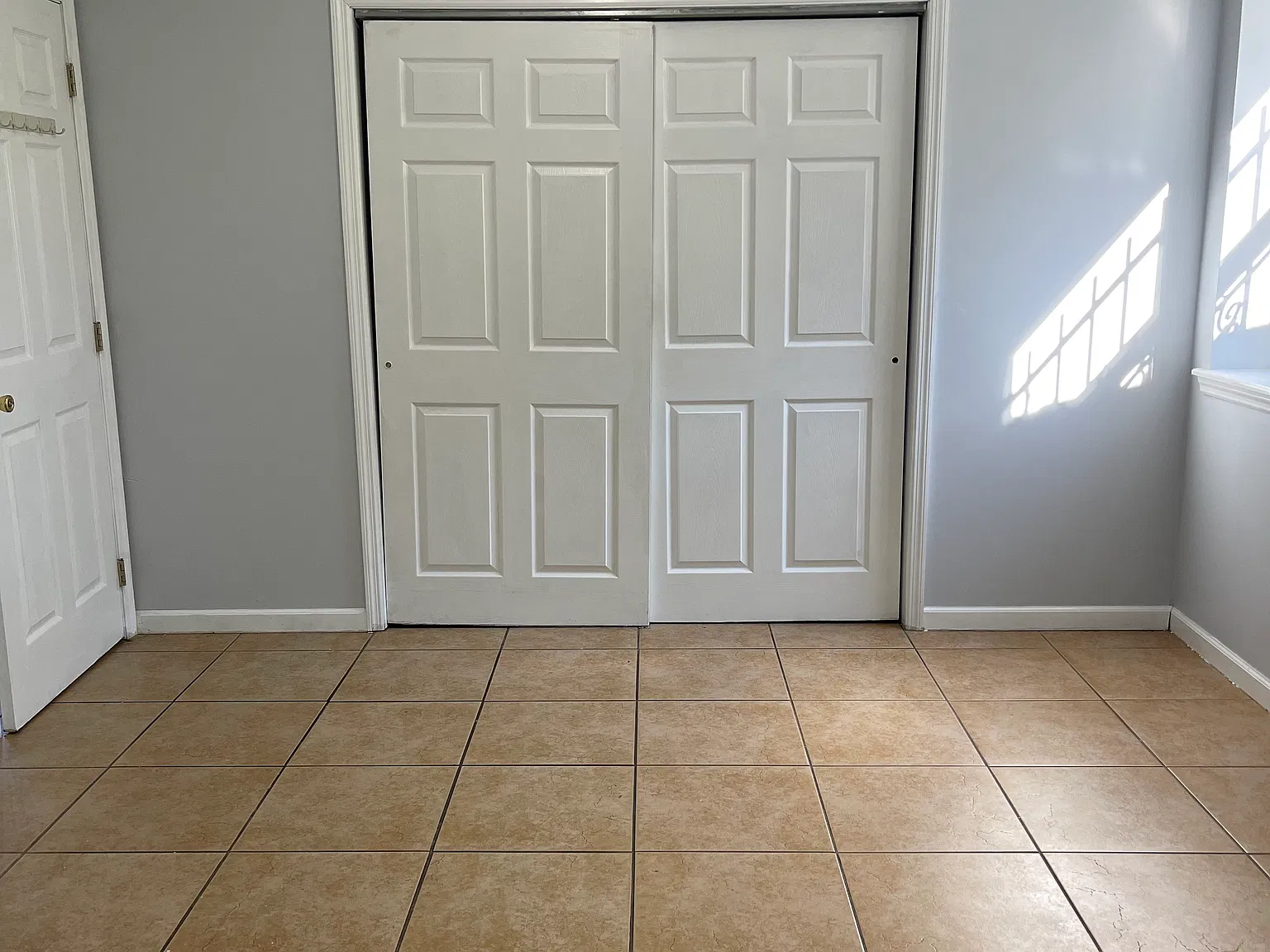1 bed, 650 sqft, $1,700 — Photo 3