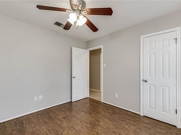 4th image of 12208 Donington Dr