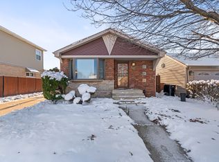 8169 S Tripp Ave, Chicago, IL 60652