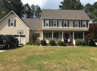 7416 Hammersley Rd, Fayetteville, NC 28306