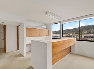 1018 Kemole Ln, Honolulu, HI 96826