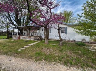 15794 Highway D, Versailles, MO 65084