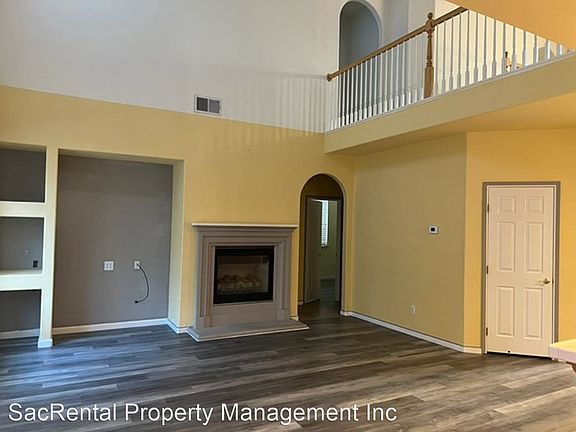 3rd image of 4727 Savoie Way