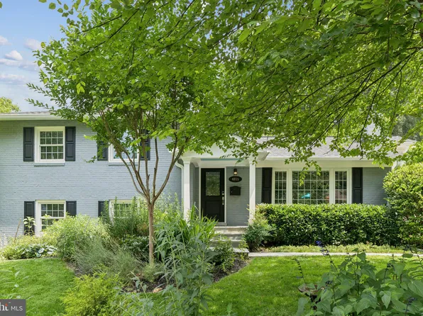 4815 Rim Rock Rd, Rockville, MD 20853