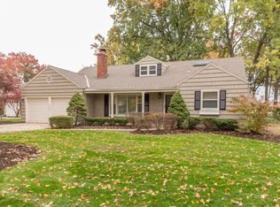 2339 W 51st St, Westwood, KS 66205