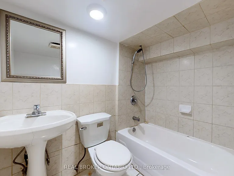 102 Bowie Ave #BASEMENT — Photo 10