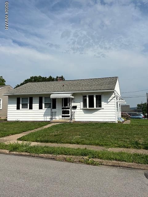 1st image of 353 Bastian Ave S