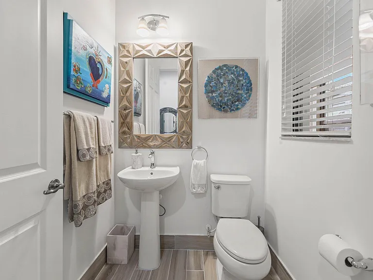 9368 Cantal Cir E — Photo 33